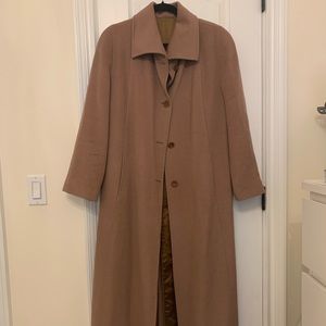 Woman’s cashmere jacket